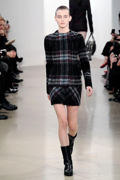 Look 37